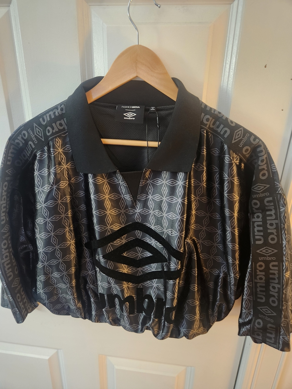 Umbro Black Patterned Short-Sleeve Polo Top